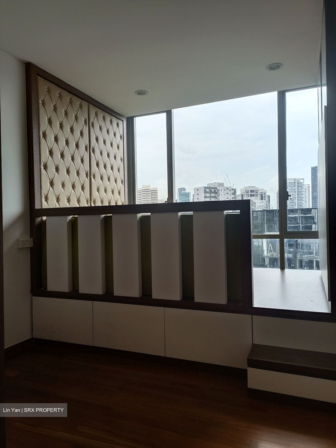 Cyan (D10), Condominium #559878841